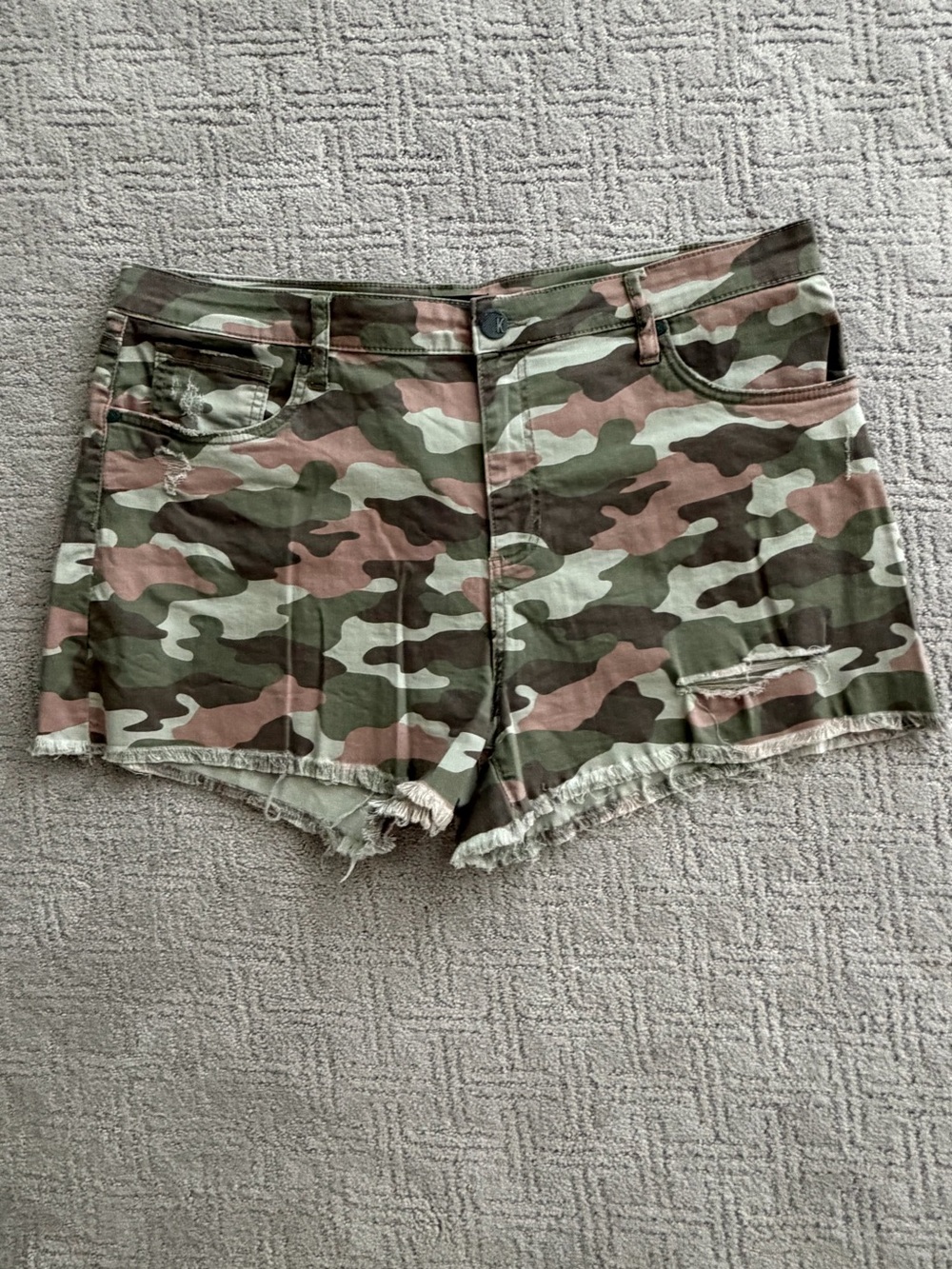 Kut from the Kloth Jane High Rise Shorts, Size 16